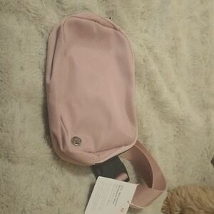 Lululemon bag